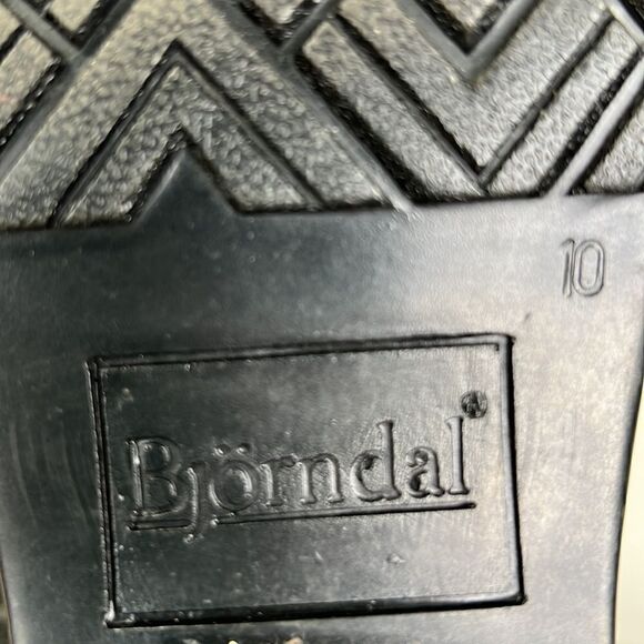 Bjorndal Black Clogs Size 10 - Picture 6 of 7